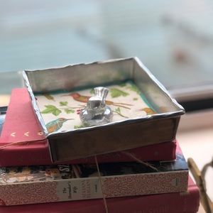Mariposa Bird Detail Napkin Tray